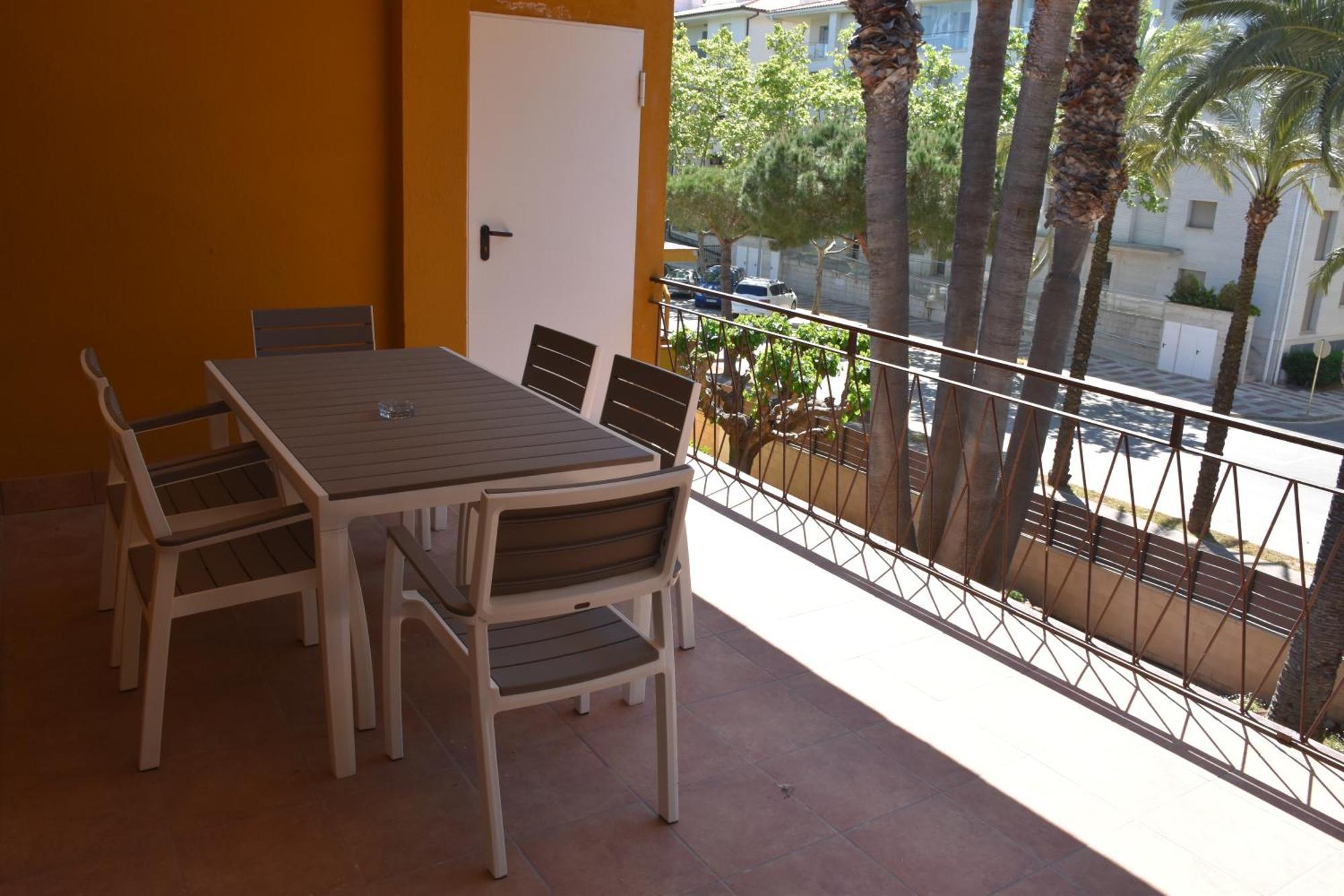 Apartamentos Les Palmeres Platja d'Aro Eksteriør billede