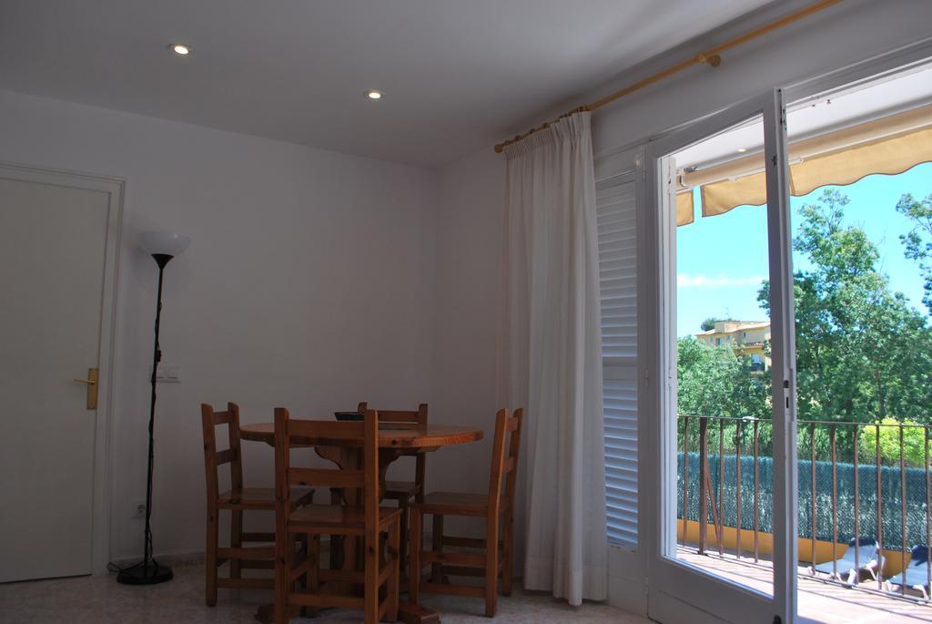 Apartamentos Les Palmeres Platja d'Aro Eksteriør billede