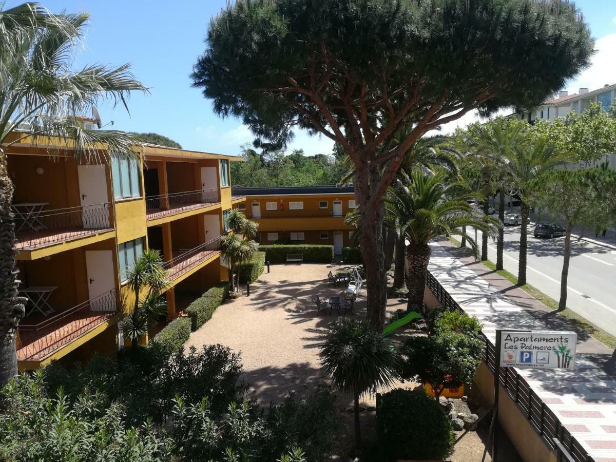 Apartamentos Les Palmeres Platja d'Aro Eksteriør billede