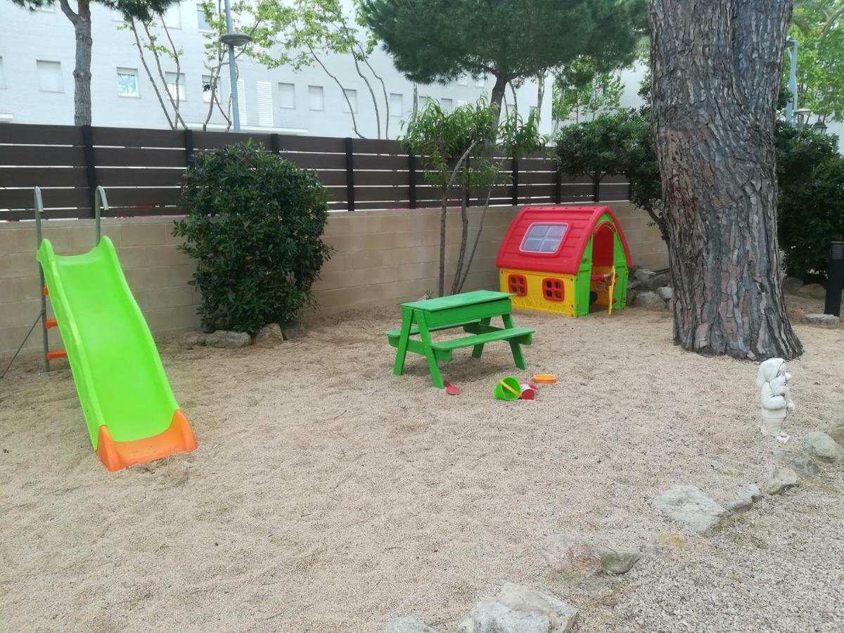 Apartamentos Les Palmeres Platja d'Aro Eksteriør billede