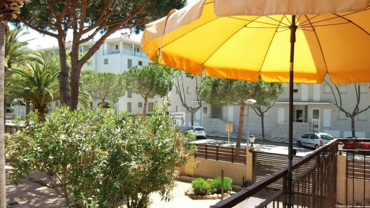 Apartamentos Les Palmeres Platja d'Aro Eksteriør billede